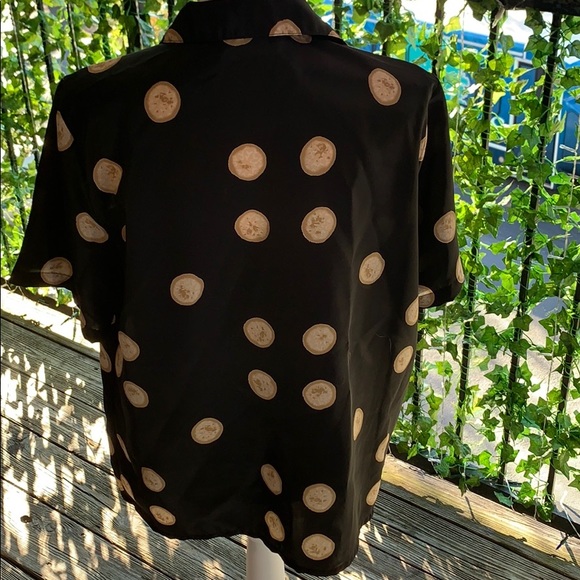 Black button up with circle patterns - Picture 3 of 4